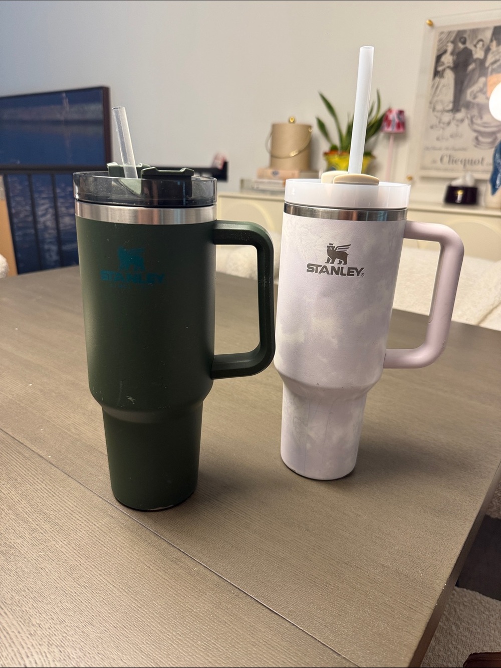 His & hers set of Stanley Travel Tumblers - Forest Green & Pale Pink Marble